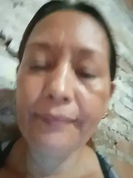 Snapshot of marinita13 chatting on May 30, 4:48 pm marinita13 online show from May 30, 4:48 pm