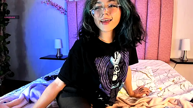 TerumiKitty online show from October 16, 9:27 pm