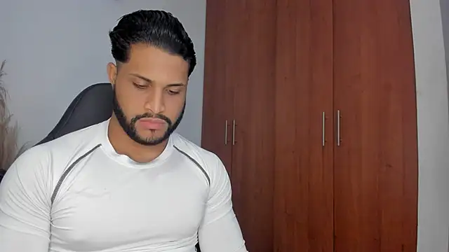 Pier Simons online show from March 27, 6:30 am