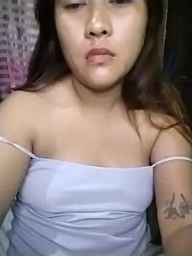 pretty me092121 online show from July 28, 7:39 pm
