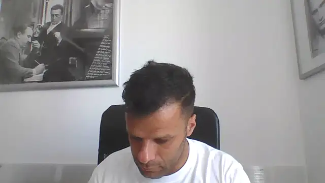 Snapshot of FROCETTO93 chatting on June 29, 11:10 am FROCETTO93 online show from June 29, 11:10 am