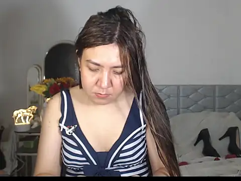 stellahugeX online show from November 13, 8:52 pm