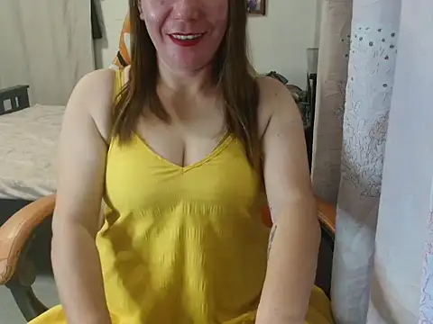 Snapshot of VerySexyCeline chatting on April 19, 4:17 pm VerySexyCeline online show from April 19, 4:17 pm