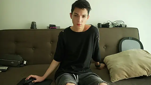 MattyandAiden online show from April 11, 4:22 pm