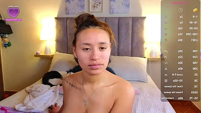 Snapshot of juliana-mancini chatting on December 17, 5:08 pm juliana-mancini online show from December 17, 5:08 pm