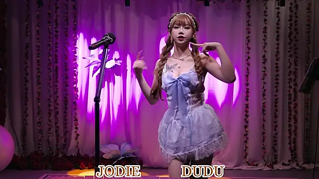 Snapshot of yznt-dudu chatting on May 29, 3:04 am yznt-dudu online show from May 29, 3:04 am