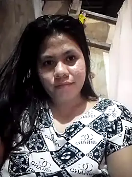 Snapshot of phoenix_1994 chatting on May 29, 9:13 pm phoenix 1994 online show from May 29, 9:13 pm