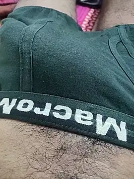 Snapshot of happy88886 chatting on January 15, 7:46 am happy88886 online show from January 15, 7:46 am