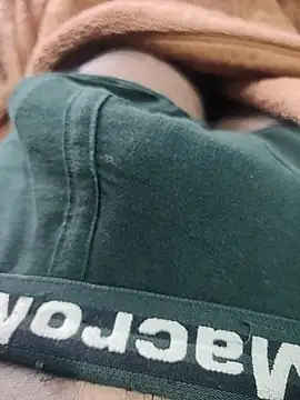 Snapshot of happy88886 chatting on February 28, 4:46 am happy88886 online show from February 28, 4:46 am