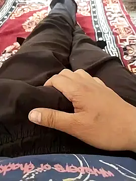 zorhotty online show from November 23, 8:25 am