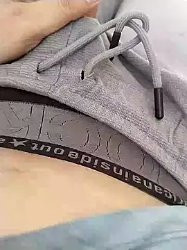 Snapshot of zorhotty chatting on June 27, 9:36 am zorhotty online show from June 27, 9:36 am