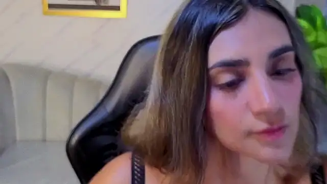 agatha brooks t online show from April 17, 12:30 pm