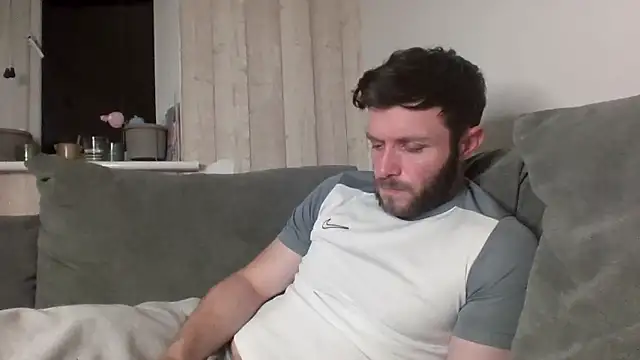 MasterJakeJohns online show from April 22, 8:43 pm