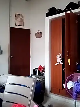 saenz eymi online show from April 5, 5:43 pm