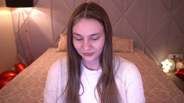 DiamondGoldie online show from March 17, 8:12 pm