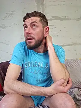 Alex-andru88 online show from February 20, 11:22 am