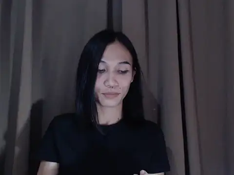 Urfucking khloe1 online show from February 13, 12:23 pm