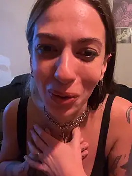 Snapshot of tbp96 chatting on September 11, 12:22 am tbp96 online show from September 11, 12:22 am