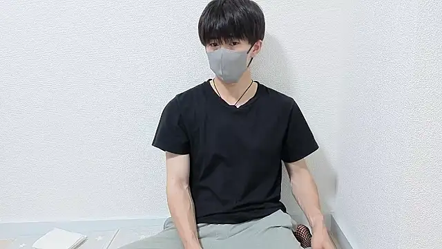 Snapshot of otouhu76 chatting on July 5, 12:56 pm otouhu76 online show from July 5, 12:56 pm