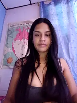 Snapshot of sofi_zzz chatting on January 8, 7:27 pm sofi zzz online show from January 8, 7:27 pm
