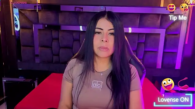 Aniajoness  online show from February 12, 3:23 am