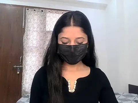 Snapshot of GUDIYA_BAB chatting on February 1, 6:12 am GUDIYA BAB online show from February 1, 6:12 am