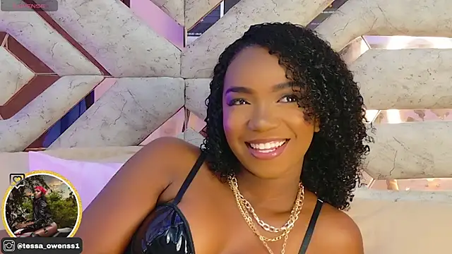 Tessa Owenss online show from March 15, 9:43 pm