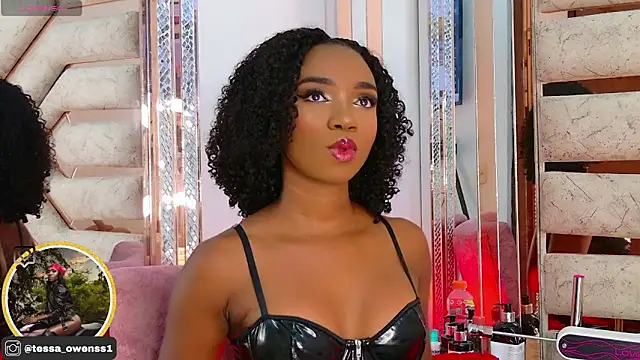 Tessa Owenss online show from April 3, 10:41 pm