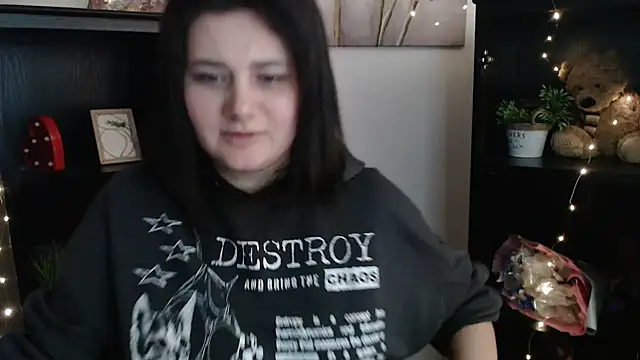 Snapshot of Katrin_kiss_ chatting on February 6, 3:04 pm Katrin kiss online show from February 6, 3:04 pm