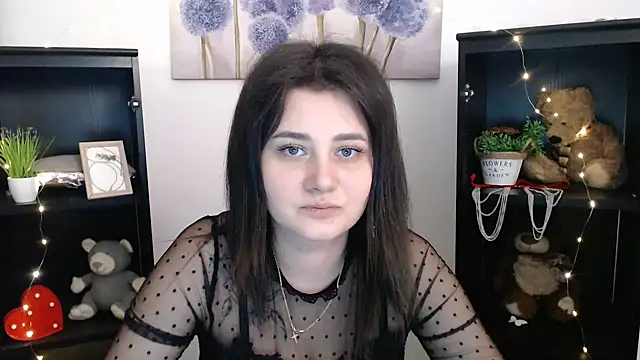 Snapshot of Katrin_kiss_ chatting on February 14, 2:03 pm Katrin kiss online show from February 14, 2:03 pm
