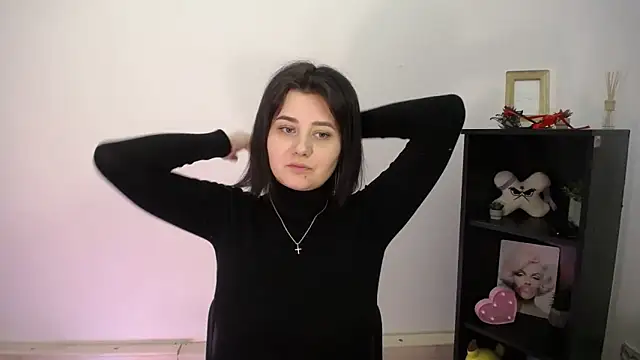 Snapshot of Katrin_kiss_ chatting on February 15, 1:20 pm Katrin kiss online show from February 15, 1:20 pm