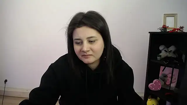 Snapshot of Katrin_kiss_ chatting on February 18, 2:35 pm Katrin kiss online show from February 18, 2:35 pm
