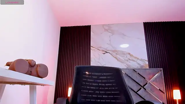 MissKathyfox online show from March 12, 9:21 pm