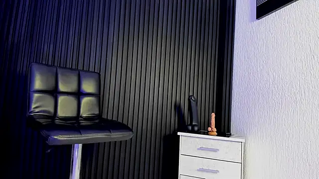 Snapshot of MissKathyfox chatting on April 27, 8:07 pm MissKathyfox online show from April 27, 8:07 pm
