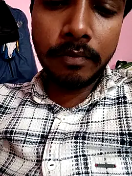Snapshot of BangaloreSexy_Ram chatting on November 1, 6:48 am BangaloreSexy Ram online show from November 1, 6:48 am