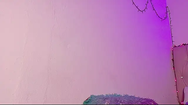 manumeow1 online show from March 16, 11:20 pm