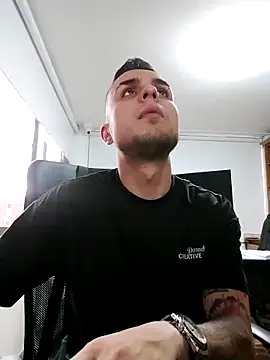 Snapshot of _vortex__ chatting on September 23, 10:13 pm vortex online show from September 23, 10:13 pm