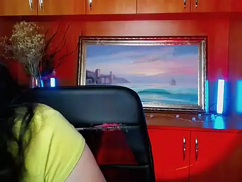 LadyAlice  online show from February 18, 7:04 am