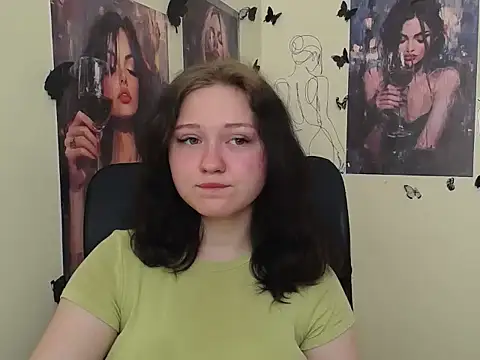 Snapshot of LadyAlice_ chatting on May 8, 5:57 am LadyAlice online show from May 8, 5:57 am