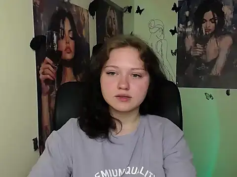 Snapshot of LadyAlice_ chatting on May 13, 6:22 am LadyAlice online show from May 13, 6:22 am