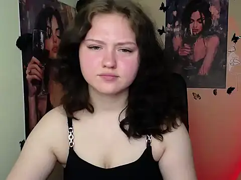 Snapshot of LadyAlice_ chatting on May 16, 6:43 am LadyAlice online show from May 16, 6:43 am