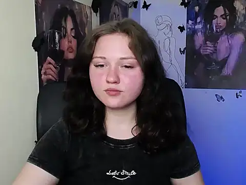 Snapshot of LadyAlice_ chatting on May 27, 6:16 pm LadyAlice online show from May 27, 6:16 pm