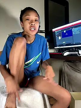 Snapshot of rubywithpearls chatting on October 21, 10:10 pm rubywithpearls online show from October 21, 10:10 pm