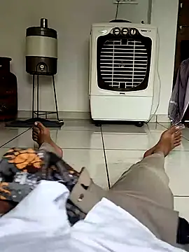 Snapshot of dhruve2010 chatting on September 12, 8:25 am dhruve2010 online show from September 12, 8:25 am