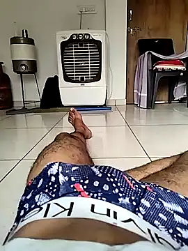 Snapshot of dhruve2010 chatting on September 13, 10:48 am dhruve2010 online show from September 13, 10:48 am