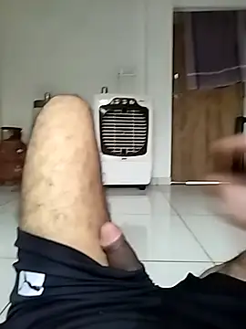 Snapshot of dhruve2010 chatting on September 20, 9:10 am dhruve2010 online show from September 20, 9:10 am