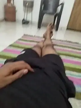 Snapshot of dhruve2010 chatting on October 11, 6:17 pm dhruve2010 online show from October 11, 6:17 pm