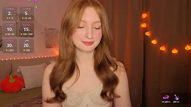 Snapshot of Betty_Twinkle chatting on October 25, 10:15 pm Betty Twinkle online show from October 25, 10:15 pm