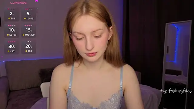 Snapshot of Betty_Twinkle chatting on December 1, 10:48 pm Betty Twinkle online show from December 1, 10:48 pm