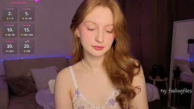 Snapshot of Betty_Twinkle chatting on December 2, 9:54 pm Betty Twinkle online show from December 2, 9:54 pm